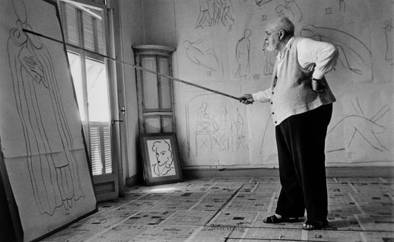 FRANCE. Nice. August 1949. Henri MATISSE in his studio.Images for use only in connection with direct publicity for the exhibition “Retrospective – Fotografie oltre la guerra" by Robert Capa, presented at Museo Villa Bassi Rathgeb, Abano Terme, Italy, from January 15th to June 5th 2022, starting 2 months before its opening and ending with the closure of the exhibition. These images are for one time non-exclusive use only and must not be electronically stored in any media asset retrieval database

•         Up to 2 Magnum images can be used without licence fees for online or inside print use only. Please contact Magnum to use on any front covers.

•         Images must be credited and captioned as outlined by Magnum Photos

•         Images must not be reproduced online at more than 1000 pixels without permission from Magnum Photos

•         Images must not be overlaid with text, cropped or altered in any way without permission from Magnum Photos.
