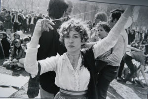 Women are beautiful ®  Garry Winogrand