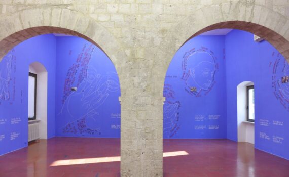 Giuseppe-Caccavale-Carmi-figurati-Exhibition-view-at-Doppelgaenger-Bari-2019